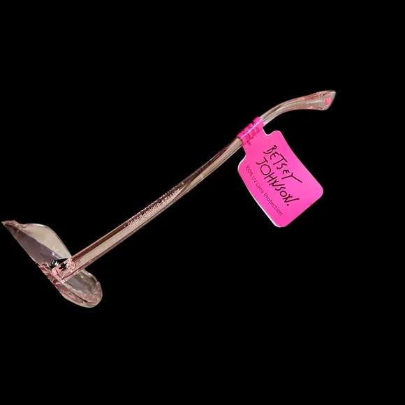 🕶 💕Betsey Johnson Pastel Pink Crystal Frame Heart Sunglasses - NWT - Picture 6 of 7